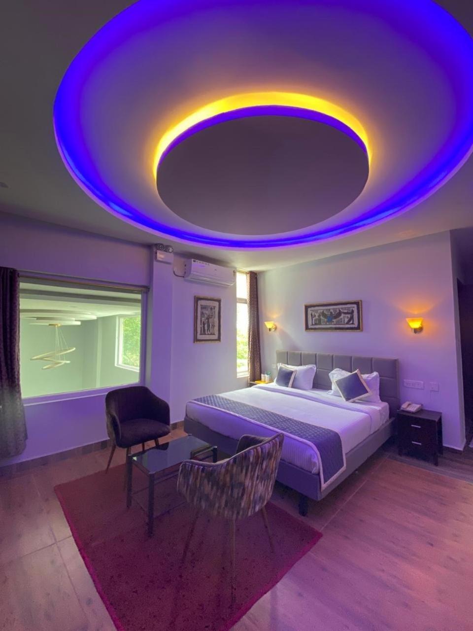 Montecarlo Hotel Махабалипурам Екстериор снимка
